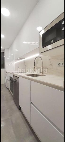 Foto f6ce1c1a-ddf6-4b0a-87e7-18a08829b107. Flat in Centre Sant Boi de Llobregat