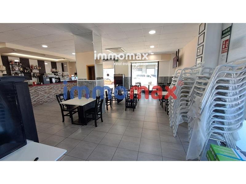 Foto 93833975-9b5d-45c1-a406-60e6d345116e. Location local commercial dans Zona Industrial Prat de Llobregat (El)