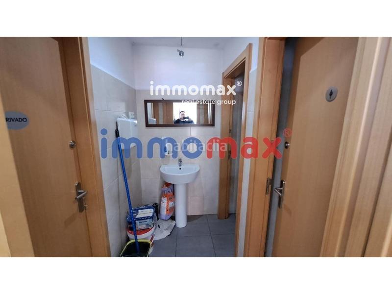 Foto c94b9c2e-f9c5-4a0f-8d94-457245c806d1. Location local commercial dans Zona Industrial Prat de Llobregat (El)