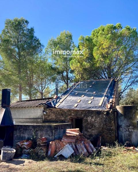 Foto 338d6ef7-6405-4392-8875-e2dc9c317d1c. Finca rústica pequeña casa típica en Godall