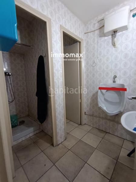 Foto 84e0912f-3064-4a7b-8057-ce3a971057a3. Local comercial venta de local, , La Plana en La Plana Esplugues de Llobregat