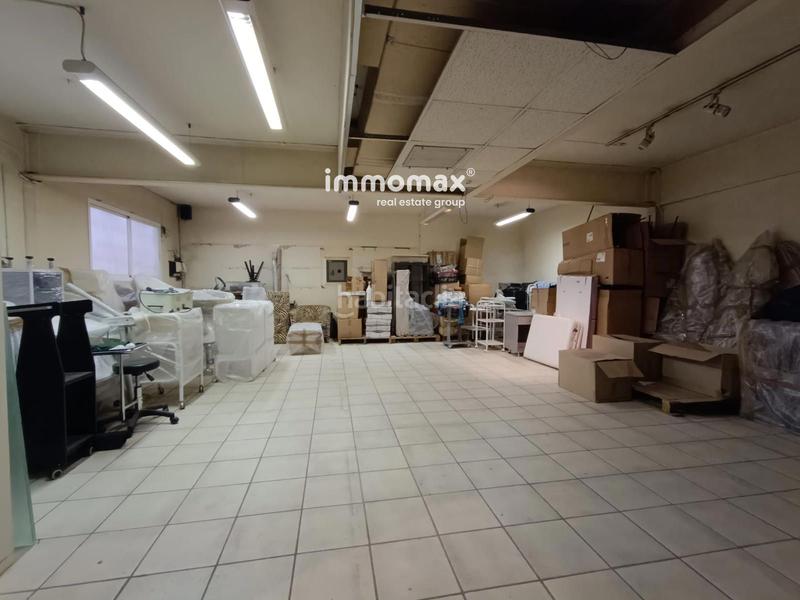Foto f2b1ba8d-1e2a-4ff2-95c7-b6c0aca2978e. Local comercial venta de local, , La Plana en La Plana Esplugues de Llobregat