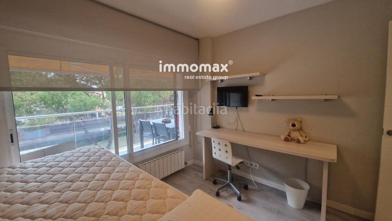 Foto d1c45482-480f-41f2-a4f2-481439c989e1. Location appartement avec parking piscine dans Gava Mar Gavà