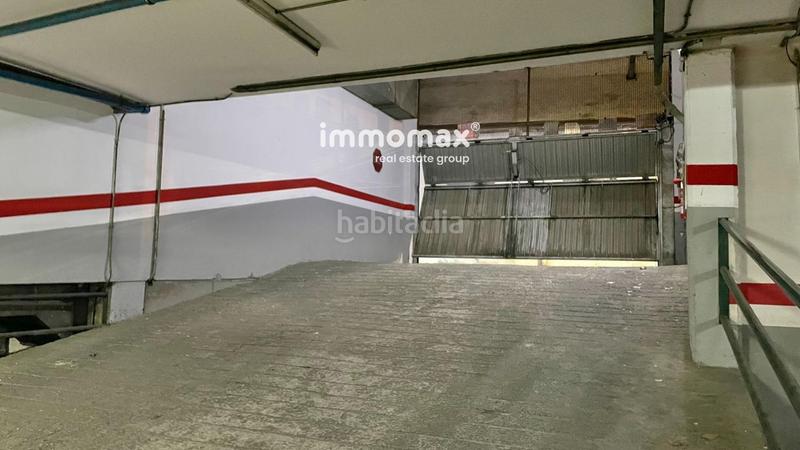 Foto ee55ebb0-8a11-4311-8001-cd4affe49758. Parking voiture dans Centre-Can Nadal Sant Feliu de Llobregat