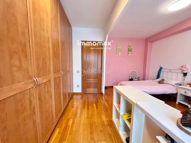 Foto 3d1d8a3e-9b35-4366-a7ea-5da2a17409a1. Casa adossada amb aparcament a Montmar Castelldefels