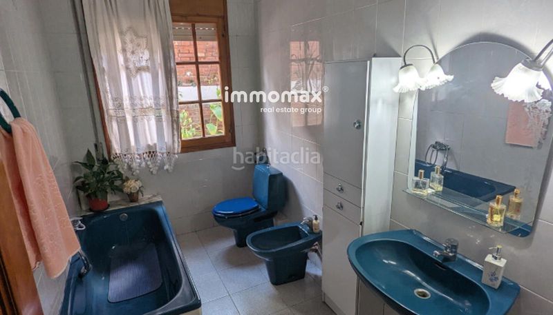 Foto 0af65e44-f1ee-4915-9025-88370cb52156. Xalet amb calefacció aparcament piscina a La Miranda-Can Candeler Sant Just Desvern