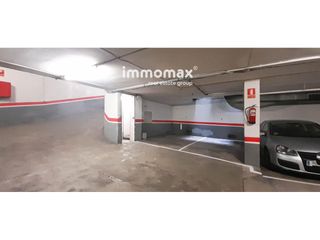 Lloguer Aparcament cotxe  Pàdua. Plaza de parking en calle padua