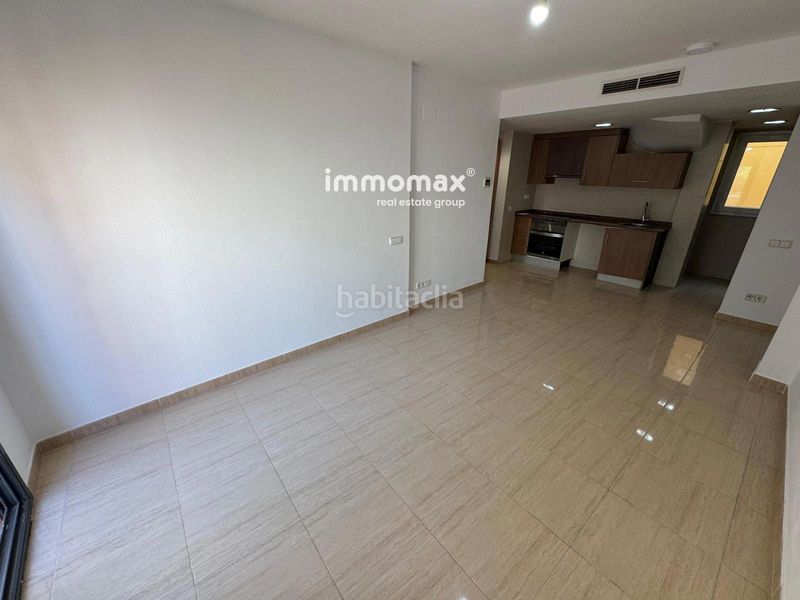 Foto c279220c-9d23-4a2d-8477-38c2810686f8. Piso  en venta en el barrio de la vila en Martorell