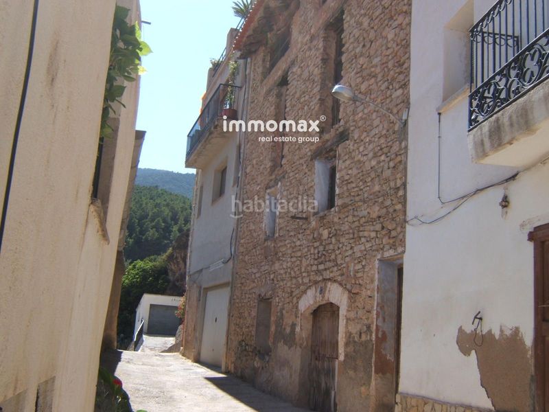 Foto 0a8bf9c2-ba15-4dde-b821-f20ad4c5e6f5. Casa amb aparcament a Paüls