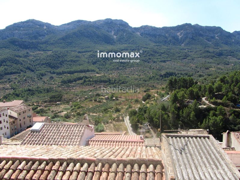 Foto e938fd55-d261-42cf-82df-47b066b521e0. Casa amb aparcament a Paüls