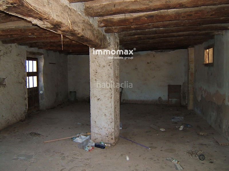 Foto ec72c84a-c3ca-4fcd-973a-ea350b3e1b5a. Casa amb aparcament a Paüls
