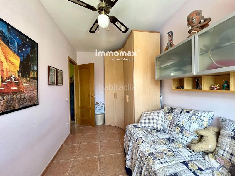 Foto 586f8344-d8bd-4492-bf89-e461ec2ef62a. Casa adossada amb calefacció aparcament piscina a Cubelles