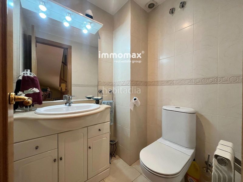 Foto d646dff3-9de7-42db-91d4-816abfe7f1ca. Casa adossada amb calefacció aparcament piscina a Cubelles
