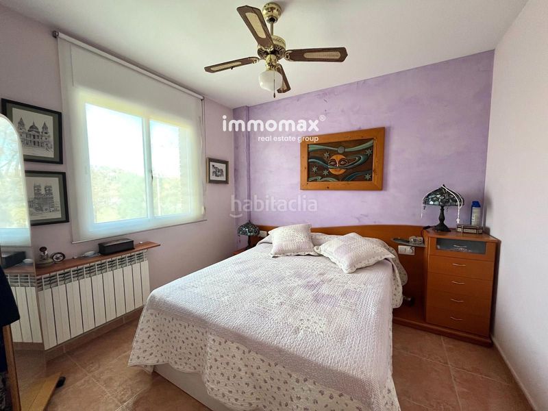 Foto f2cf3d37-3b9a-4f16-9225-803aba0845da. Casa adossada amb calefacció aparcament piscina a Cubelles
