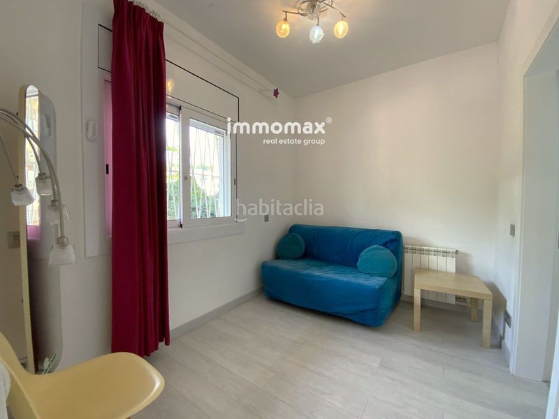 Foto 60edf0f7-dabb-456c-84b3-7fa341d8b2c5. Casa amb aparcament piscina a Montmar Castelldefels
