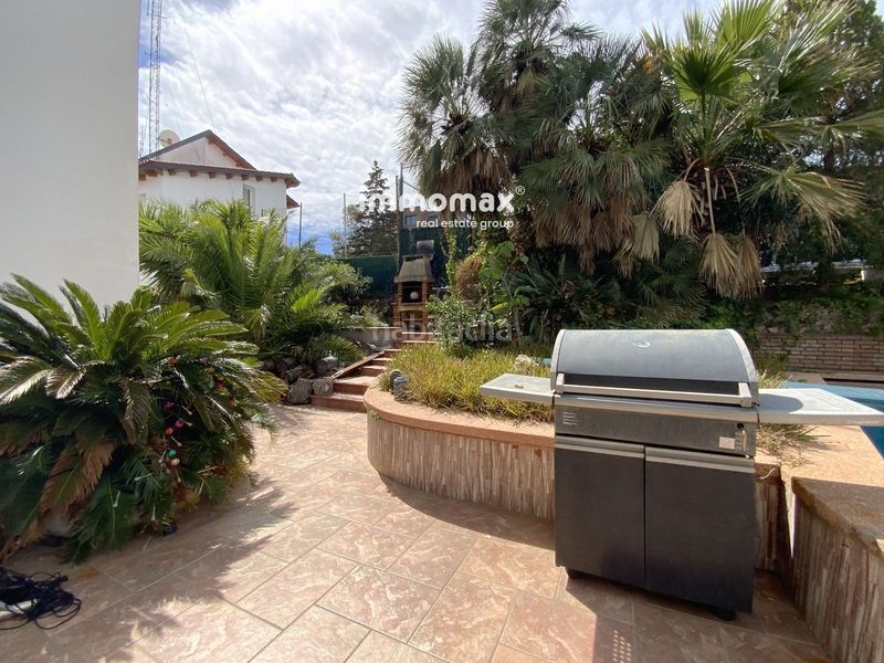 Foto 615a8a6d-25c6-4b06-9785-24ab280fc299. Casa amb aparcament piscina a Montmar Castelldefels
