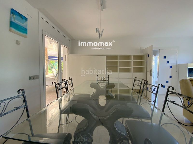 Foto 7fd0bd49-8753-471e-956d-6a893c23fc5e. Casa amb aparcament piscina a Montmar Castelldefels