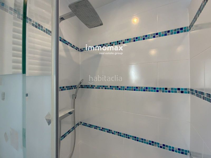 Foto 9e450ed6-6c2c-4bf2-9d95-2ee20497bf47. Casa amb aparcament piscina a Montmar Castelldefels