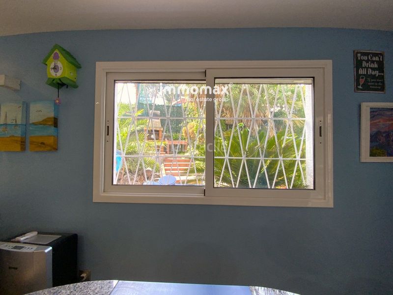 Foto cadebfe6-20d8-4028-a2af-3f09aa3375fd. Casa amb aparcament piscina a Montmar Castelldefels