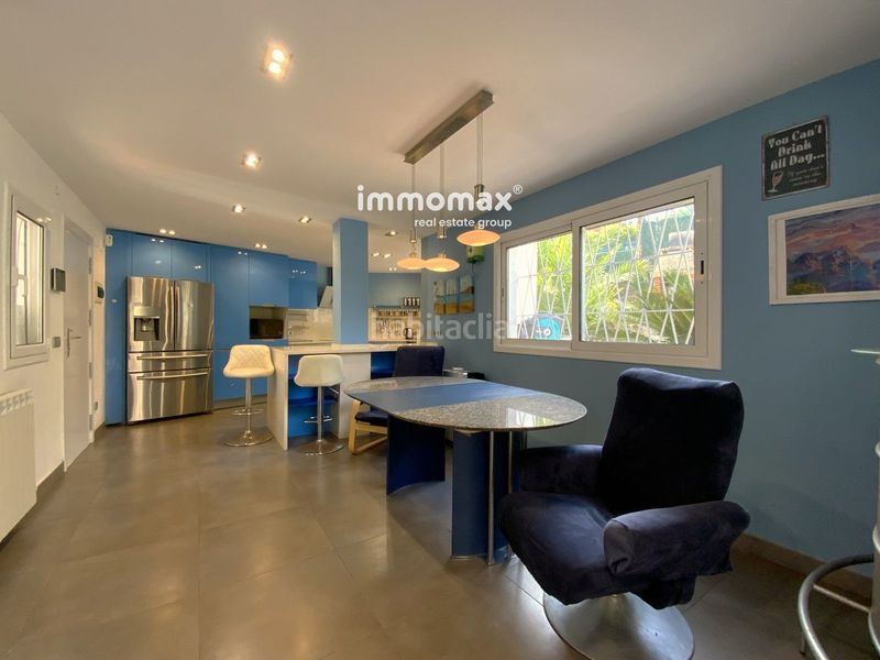 Foto d392886c-38db-47c0-a03a-9b4fd70da7d2. Casa amb aparcament piscina a Montmar Castelldefels