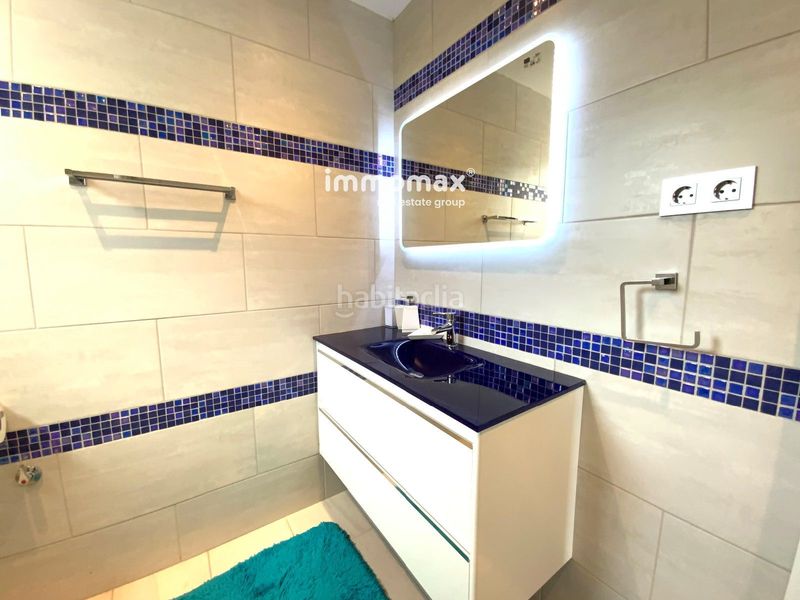 Foto d76ae053-c14c-43d6-b339-b262da419485. Casa amb aparcament piscina a Montmar Castelldefels
