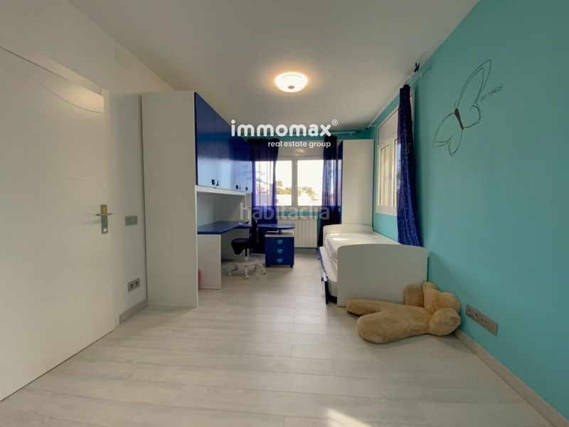 Foto ea911f6a-8851-42c7-9c12-ac62973c53f9. Casa amb aparcament piscina a Montmar Castelldefels