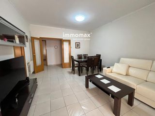 Appartamento in Castell-Poble Vell. Espacio y confort en castelldefels 3 amplias habitaciones en zon