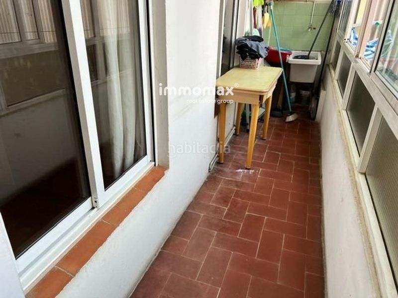 Foto d49b2351-208f-4539-9644-309bb7dc5fb6. Pis a Centre Cornellà de Llobregat