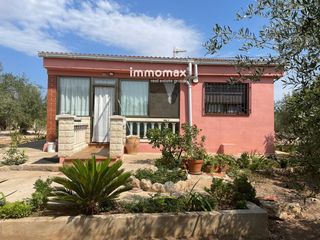 Landgut  10. Finca rústica en venta en aldover con piscina