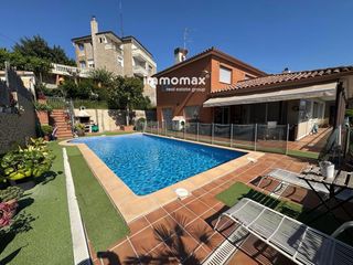 Xalet a Marianao. Espectacular casa a la venta en sant boi de llobregat