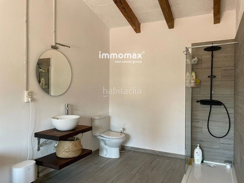 Foto a9bf28db-87ee-484a-841c-d62fde50366f. Casa amb calefacció a Roquetes