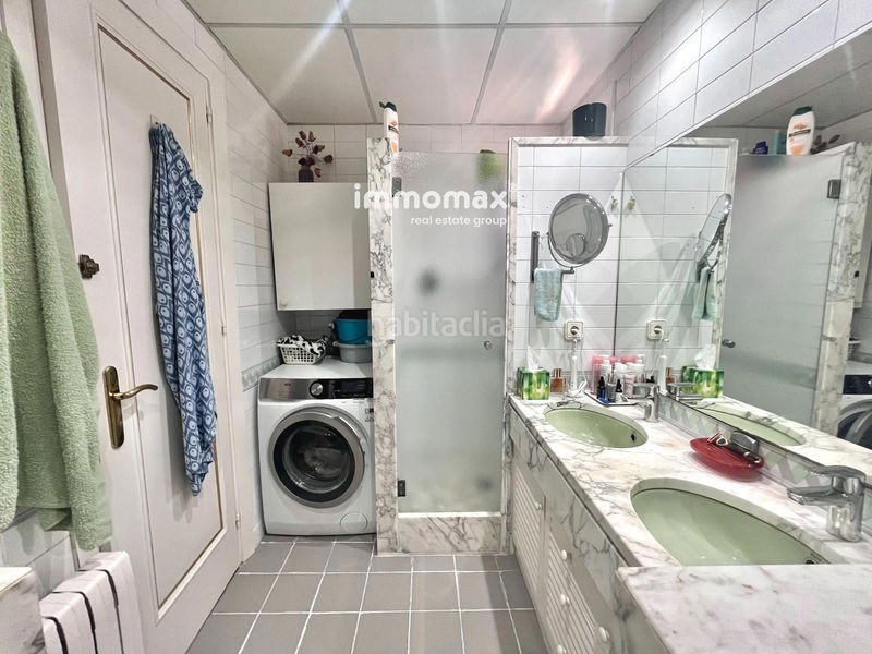 Foto afb98b71-61de-428d-a558-1aa77bc770eb. Casa amb aparcament piscina a Montmar Castelldefels