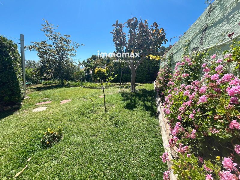 Foto bdfd434c-91f0-4a0f-add6-27800378a7ba. Casa amb aparcament piscina a Montmar Castelldefels