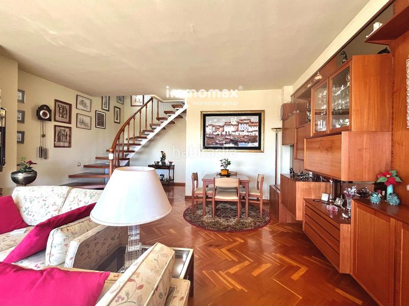 Foto e19590b5-1f60-4a61-bb15-59786bd60a8d. Casa amb aparcament piscina a Montmar Castelldefels