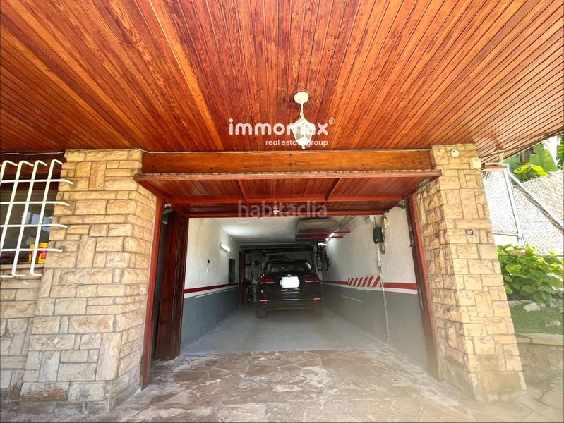 Foto fcef6b2b-57ac-4f1d-ac98-1c0d089cccac. Casa amb aparcament piscina a Montmar Castelldefels
