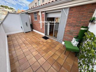 Duplex à Centre. Sant boi barri centre dúplex en venta