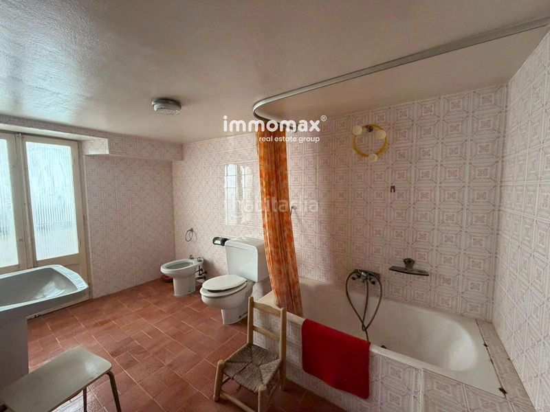 Foto b68de179-472d-4b0a-a1ff-b50bf00d3d47. Casa amb calefacció a Xerta