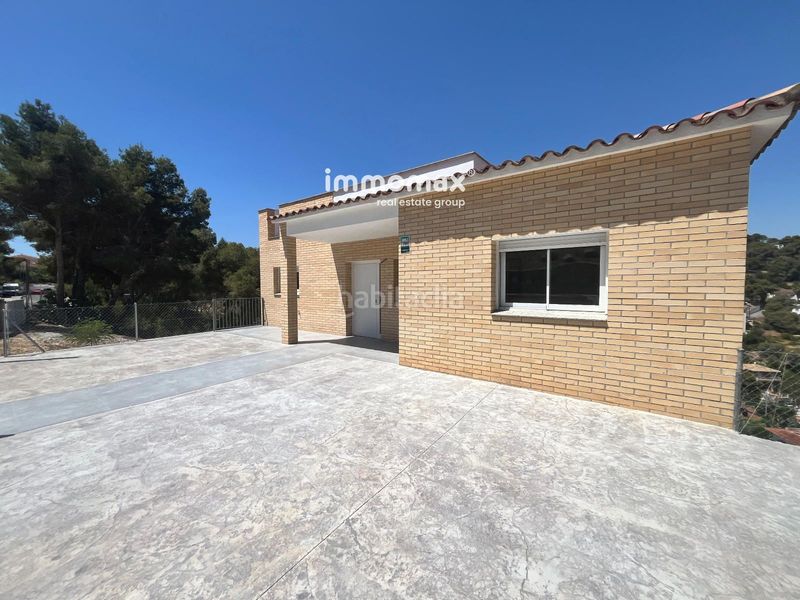 Foto fd258f2b-a184-4440-96bb-0b2d4c151f18. Casa amb aparcament a Mas Trader-Corral d´En Tort-Corral d´En Cona Cubelles