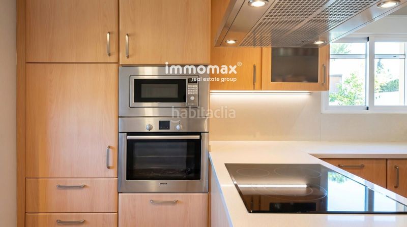 Foto 06385b58-736e-42f0-b642-b028053258c0. Chalet  independiente en Castellarnau Sabadell