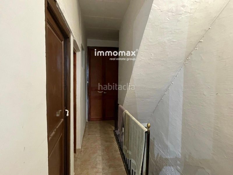 Foto 289c6b95-fa30-43f2-ba82-f2165922b34c. Casa amb aparcament a Xerta