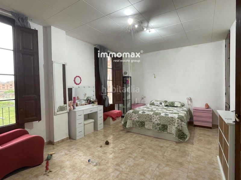 Foto 97926675-8183-4964-8961-b530be79cf6d. Casa amb aparcament a Xerta