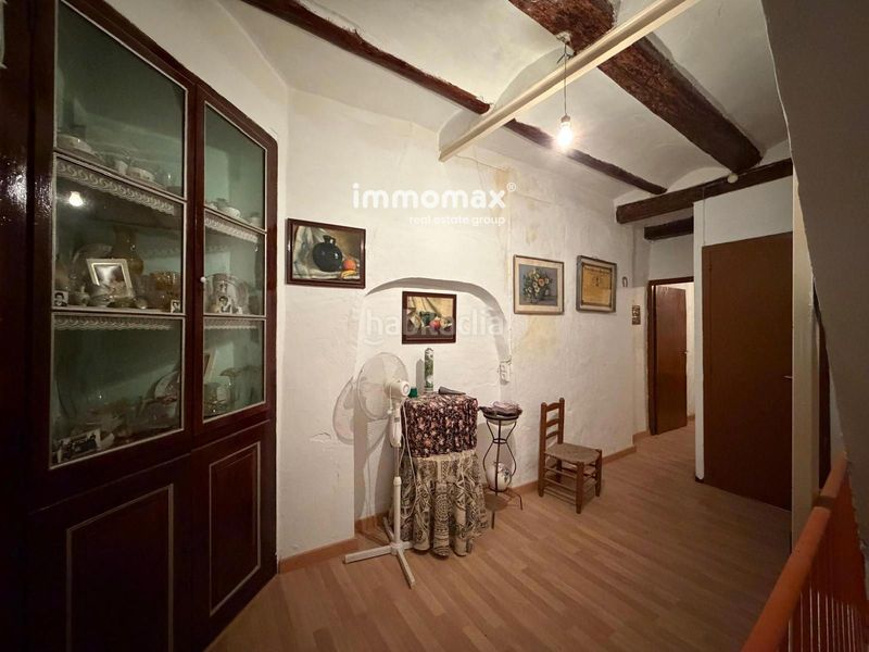 Foto 2e6007f2-0f0c-4e1f-9cc6-089ea781aabe. Casa amb aparcament a Xerta