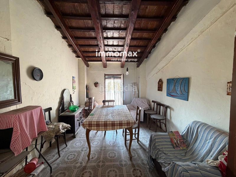 Foto 73436355-5e15-48f8-bf9b-6a898b15c3a8. Casa amb aparcament a Xerta