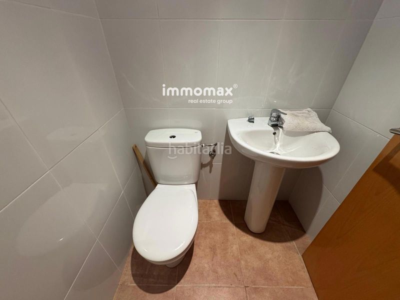 Foto c7e4b762-f393-46c7-9b44-1bd2c018b6be. Casa adossada amb calefacció a Milà (El)