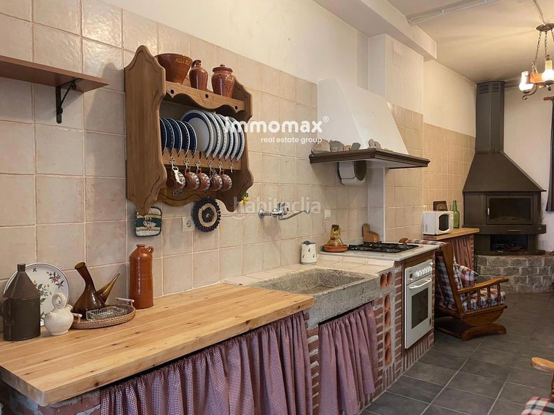 Foto 880f2c41-e87b-4a50-9500-25a89351fbb9. Casa amb calefacció aparcament a Xerta