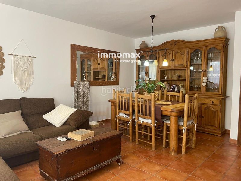 Foto 8d193ce9-cb0e-45e0-afb6-9af6aa9a5603. Casa amb calefacció aparcament a Xerta