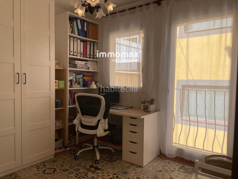 Foto ea22114c-6c9f-4e70-856f-439c059d59c8. Casa amb calefacció aparcament a Xerta