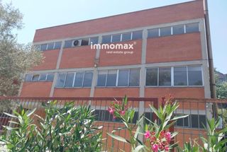 Bâtiment à usage industriel  Galileo. Excelente nave en venta en granollers