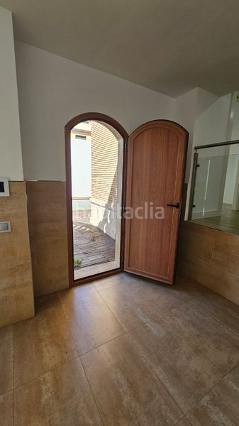 Foto 1dd10bcb-24f1-4028-b649-985d917fdbdb. Casa amb calefacció aparcament piscina a Albalat dels Sorells