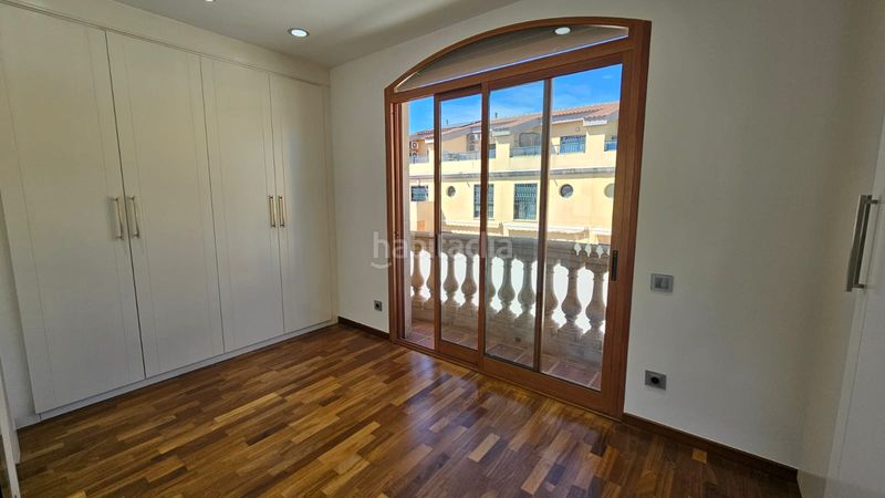 Foto 2554f92e-9169-49fe-b540-a2203c13abc7. Casa amb calefacció aparcament piscina a Albalat dels Sorells